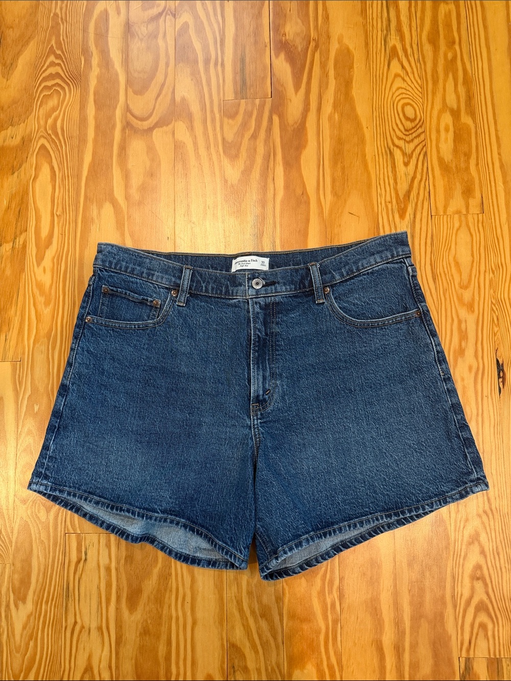 Abercrombie & Fitch Dad Short